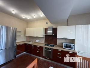 3-к квартира, на длительный срок, 122м2, 2/4 этаж
