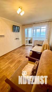 1-к квартира, посуточно, 34м2, 6/9 этаж