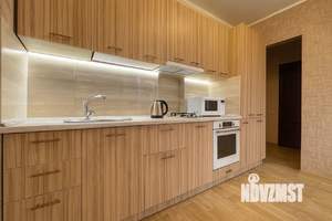 1-к квартира, посуточно, 38м2, 3/10 этаж