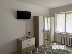 1-к квартира, посуточно, 33м2, 1/9 этаж