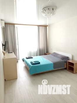 2-к квартира, посуточно, 50м2, 5/5 этаж