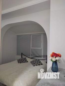 1-к квартира, посуточно, 38м2, 10/10 этаж
