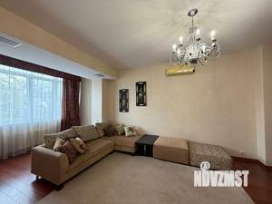 3-к квартира, на длительный срок, 122м2, 2/4 этаж