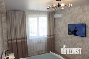 1-к квартира, посуточно, 62м2, 1/1 этаж