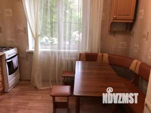 1-к квартира, посуточно, 37м2, 2/9 этаж