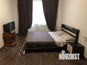 1-к квартира, посуточно, 37м2, 2/9 этаж