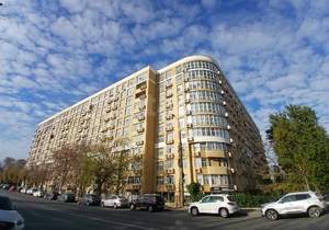 1-к квартира, на длительный срок, 58м2, 7/10 этаж