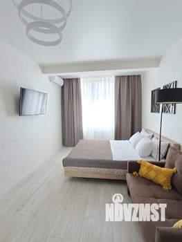 1-к квартира, посуточно, 33м2, 8/13 этаж