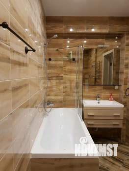 1-к квартира, на длительный срок, 63м2, 10/10 этаж