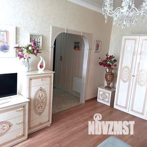 1-к квартира, посуточно, 45м2, 9/10 этаж