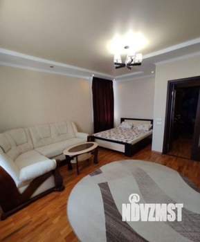 1-к квартира, посуточно, 48м2, 3/10 этаж