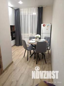 1-к квартира, посуточно, 35м2, 1/9 этаж