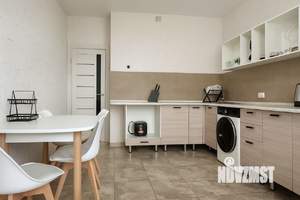 2-к квартира, посуточно, 57м2, 9/18 этаж