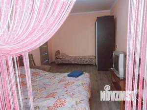 1-к квартира, посуточно, 35м2, 3/10 этаж