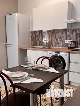 Студия квартира, посуточно, 36м2, 1/1 этаж