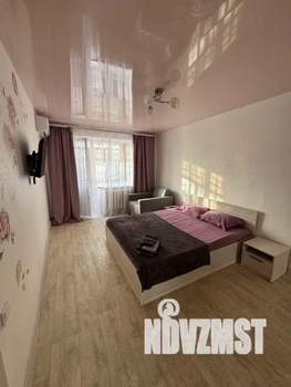 1-к квартира, посуточно, 32м2, 1/5 этаж