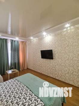 1-к квартира, посуточно, 40м2, 3/9 этаж