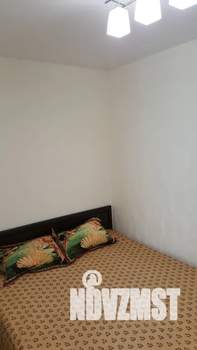 2-к квартира, посуточно, 40м2, 2/5 этаж