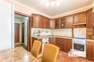 3-к квартира, на длительный срок, 70м2, 3/6 этаж