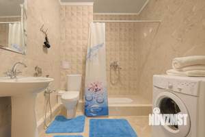 1-к квартира, посуточно, 38м2, 3/10 этаж