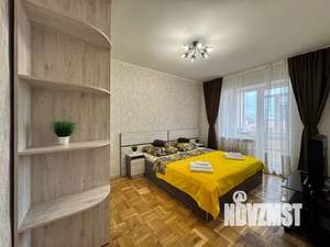 2-к квартира, посуточно, 70м2, 4/4 этаж