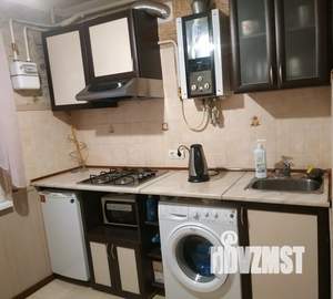 1-к квартира, посуточно, 32м2, 1/5 этаж