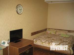 1-к квартира, посуточно, 35м2, 4/4 этаж