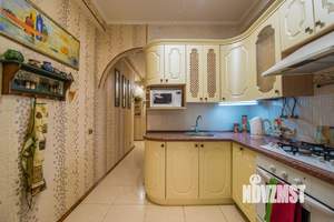 3-к квартира, на длительный срок, 65м2, 1/5 этаж