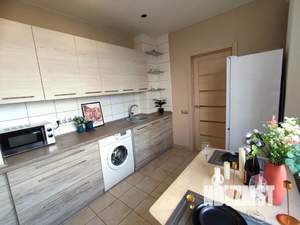 1-к квартира, посуточно, 44м2, 3/9 этаж