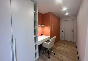 3-к квартира, на длительный срок, 77м2, 1/9 этаж