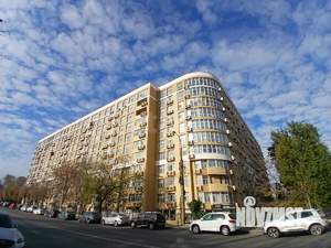 1-к квартира, на длительный срок, 58м2, 7/10 этаж