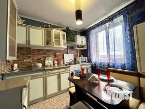 1-к квартира, посуточно, 40м2, 6/9 этаж