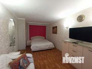 2-к квартира, посуточно, 60м2, 1/1 этаж