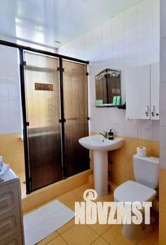 2-к квартира, посуточно, 60м2, 1/1 этаж