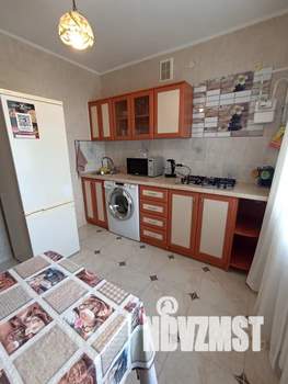 1-к квартира, посуточно, 38м2, 7/9 этаж