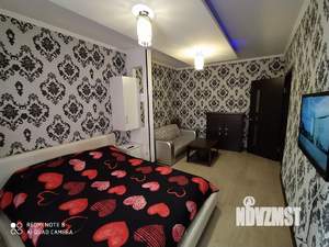 1-к квартира, посуточно, 37м2, 2/9 этаж