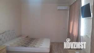 1-к квартира, посуточно, 40м2, 8/10 этаж