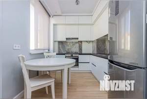 1-к квартира, посуточно, 45м2, 8/10 этаж