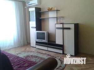 1-к квартира, посуточно, 65м2, 1/1 этаж