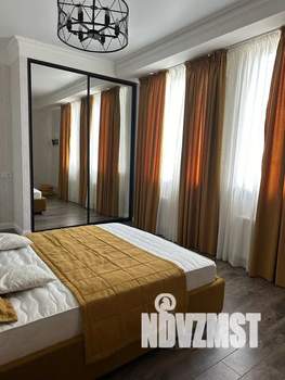 1-к квартира, посуточно, 62м2, 5/8 этаж