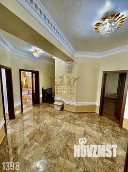 4-к квартира, на длительный срок, 180м2, 1/4 этаж