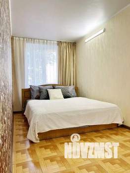 1-к квартира, посуточно, 70м2, 1/1 этаж