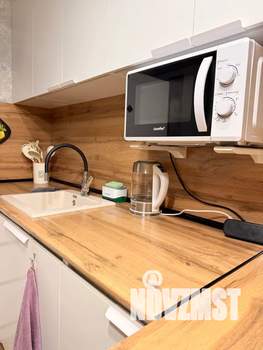 Студия квартира, посуточно, 24м2, 2/9 этаж