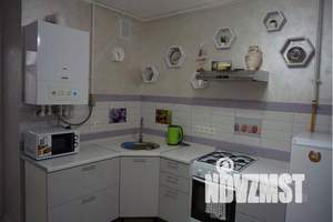 1-к квартира, посуточно, 38м2, 8/10 этаж