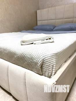 1-к квартира, посуточно, 38м2, 1/10 этаж