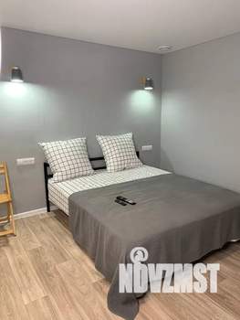 Студия квартира, посуточно, 32м2, 1/1 этаж