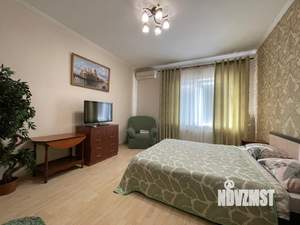 1-к квартира, посуточно, 50м2, 3/9 этаж