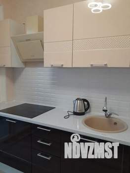 1-к квартира, посуточно, 32м2, 9/9 этаж