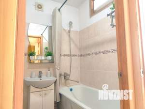 2-к квартира, посуточно, 50м2, 5/5 этаж