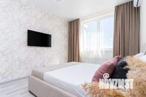 1-к квартира, посуточно, 40м2, 4/9 этаж